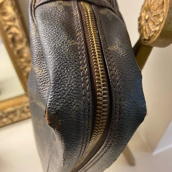 Louis Vuitton Monogram Vintage Pouch Clutch Cosmetic Accessories Bag Large 28 CM - Picture 11 of 12